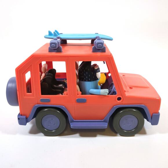 BLUEY Heeler Jeep 4WD Family Vehicle Car with Bandit Figure & Surfboard - Picture 3 of 7